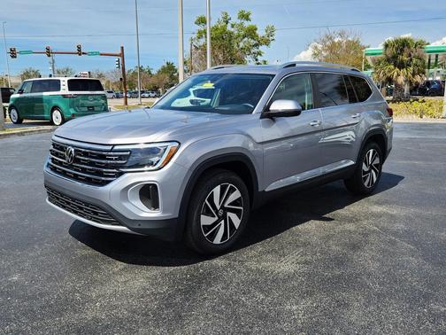 2025 Volkswagen Atlas 2.0T SEL