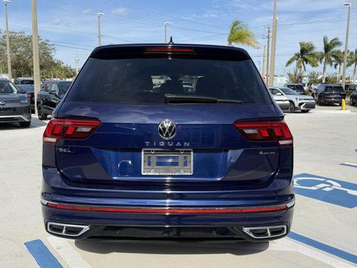 2023 Volkswagen Tiguan 2.0T SEL R-Line 4MOTION