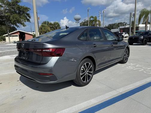 2025 Volkswagen Jetta 1.5T Sport