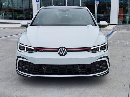 2024 Volkswagen Golf GTI 2.0T SE