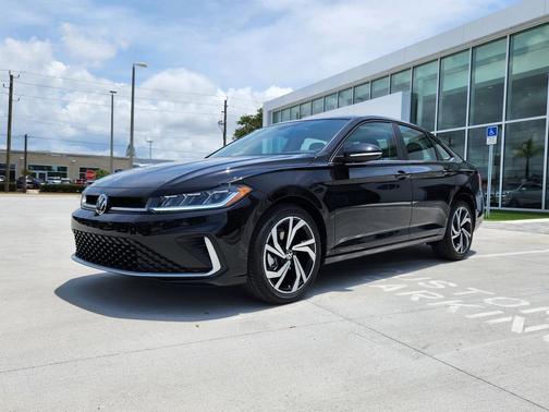 2025 Volkswagen Jetta 1.5T SEL