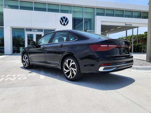 2025 Volkswagen Jetta 1.5T SEL