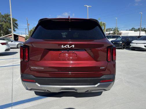2024 Kia Sorento S