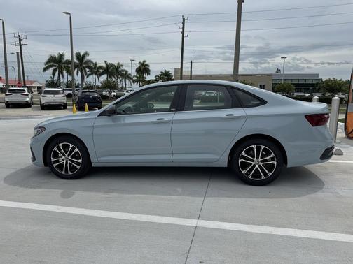 2025 Volkswagen Jetta 1.5T Sport