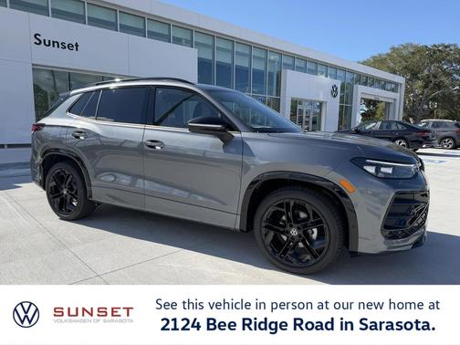 2025 Volkswagen Tiguan 2.0T SE R-Line Black