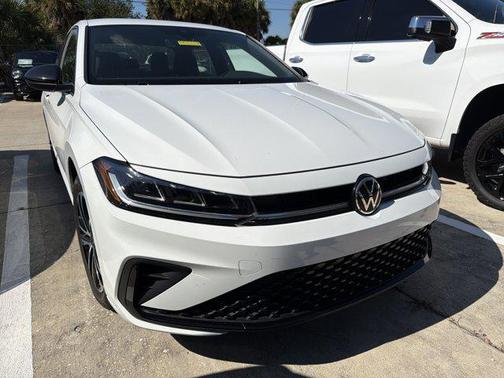 2025 Volkswagen Jetta 1.5T Sport