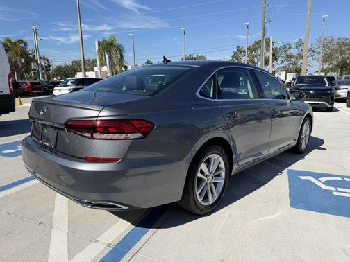 2020 Volkswagen Passat 2.0T SE