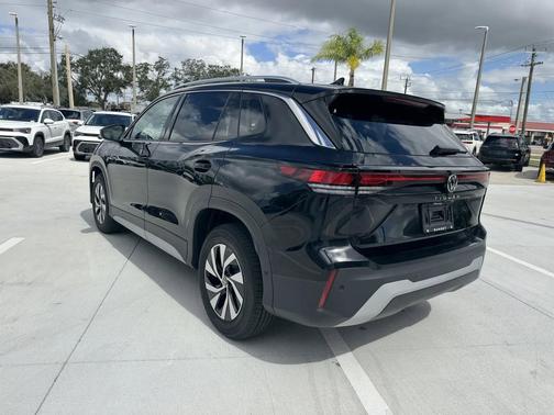 2025 Volkswagen Tiguan 2.0T S