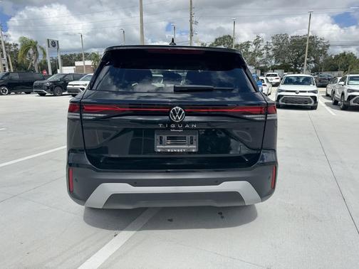 2025 Volkswagen Tiguan 2.0T S