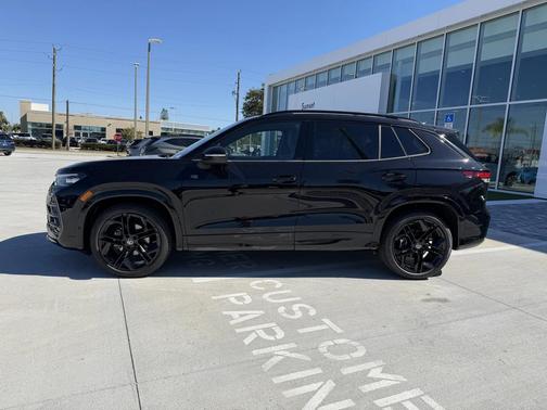 2026 Volkswagen Tiguan 2.0T SE R-Line Black