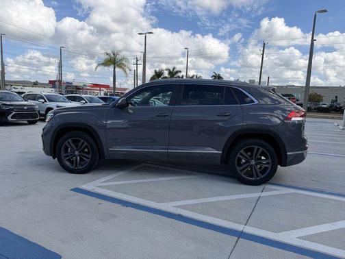 2022 Volkswagen Atlas Cross Sport 2.0T SEL