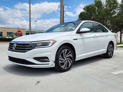 2021 Volkswagen Jetta 1.4T SEL Premium