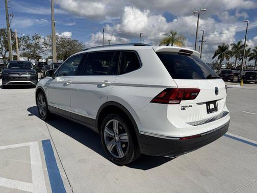2021 Volkswagen Tiguan 2.0T SE 4MOTION