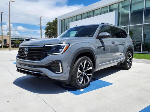 2025 Volkswagen Atlas 2.0T SEL Premium R-Line 4MOTION