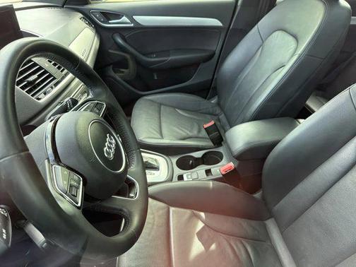 2016 Audi Q3 2.0T Premium Plus