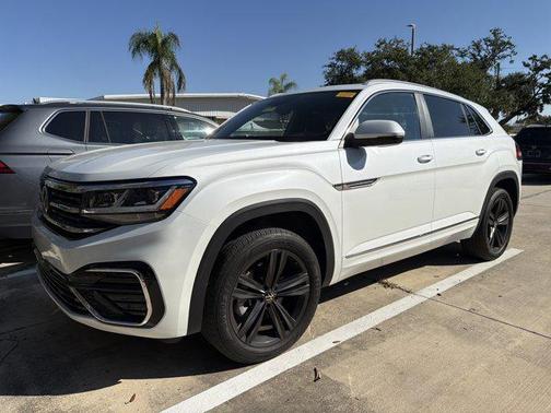 2022 Volkswagen Atlas Cross Sport 3.6L V6 SEL R-Line