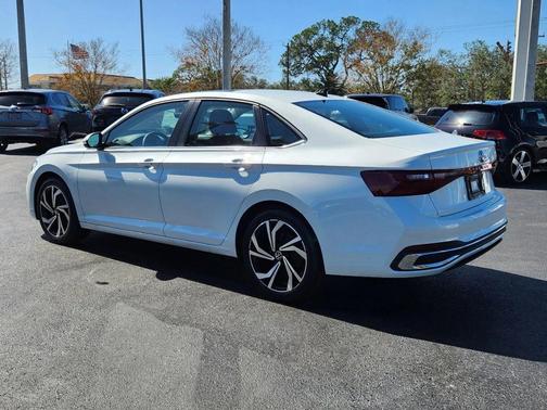 2025 Volkswagen Jetta 1.5T SEL