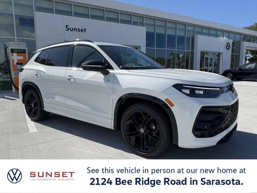 2025 Volkswagen Tiguan 2.0T SE R-Line Black