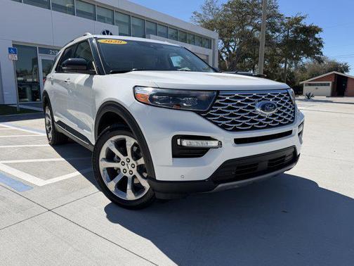 2020 Ford Explorer Platinum