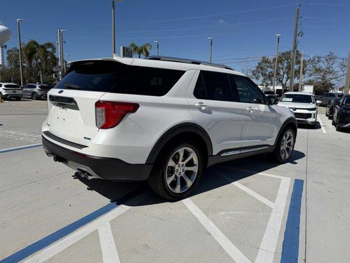 2020 Ford Explorer Platinum