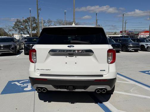 2020 Ford Explorer Platinum