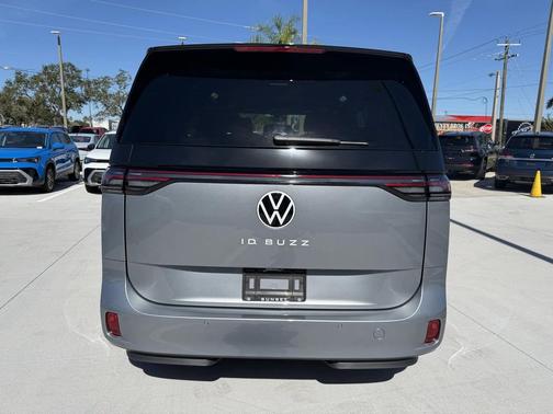 2025 Volkswagen ID. Buzz Pro S