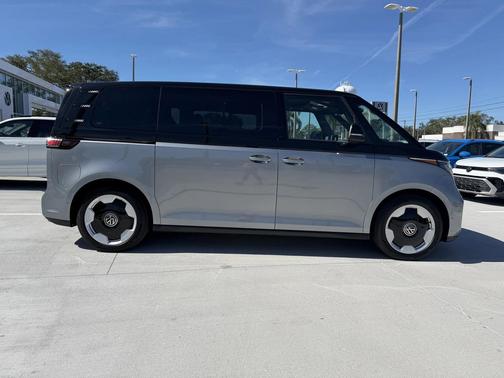 2025 Volkswagen ID. Buzz Pro S