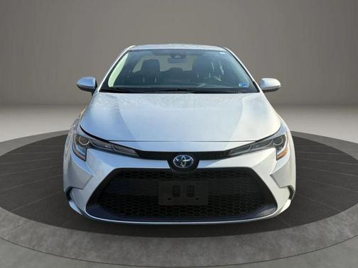 2022 Toyota Corolla Hybrid SE
