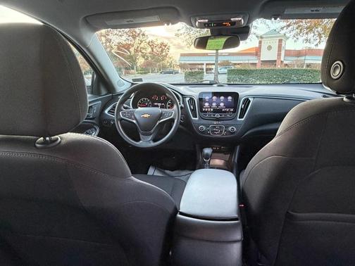 2023 Chevrolet Malibu 1LS