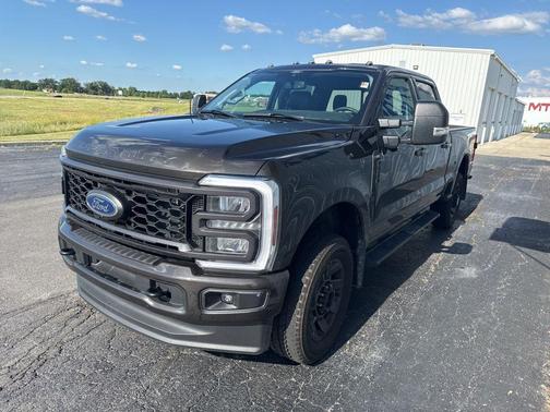 2024 Ford F-250 XLT