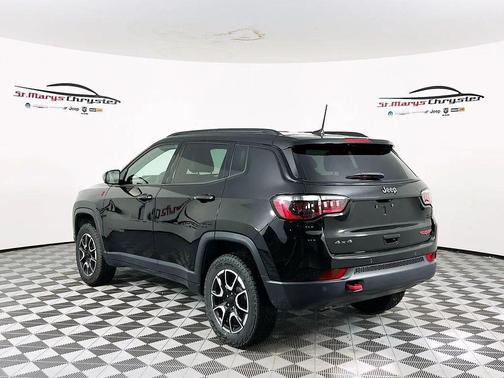 2024 Jeep Compass Trailhawk