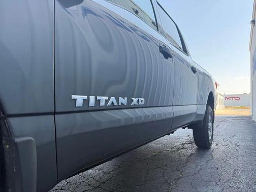 2019 Nissan Titan XD S