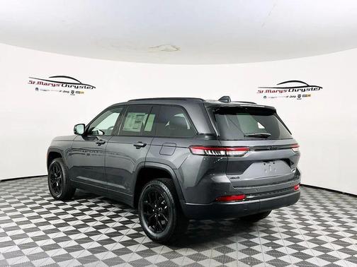 2025 Jeep Grand Cherokee Altitude