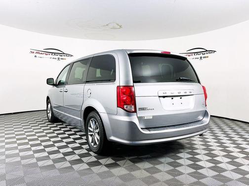 2014 Dodge Grand Caravan R/T