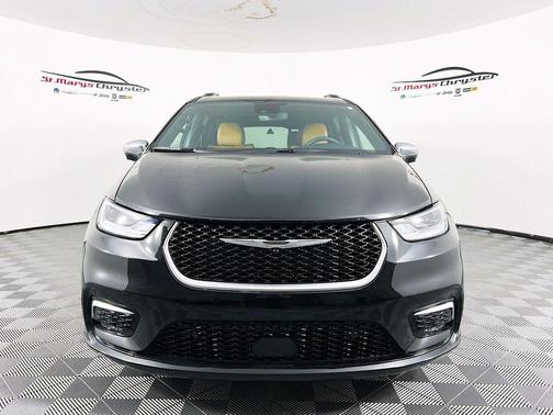2022 Chrysler Pacifica Pinnacle