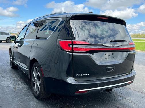 2022 Chrysler Pacifica Pinnacle