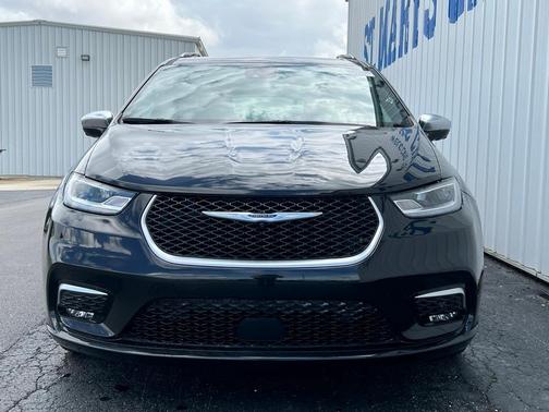 2022 Chrysler Pacifica Pinnacle