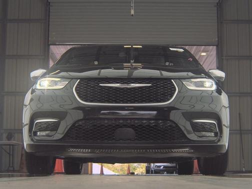 2022 Chrysler Pacifica Pinnacle