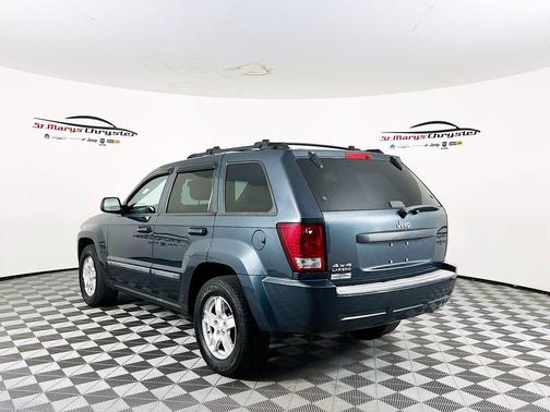 2007 Jeep Grand Cherokee Laredo