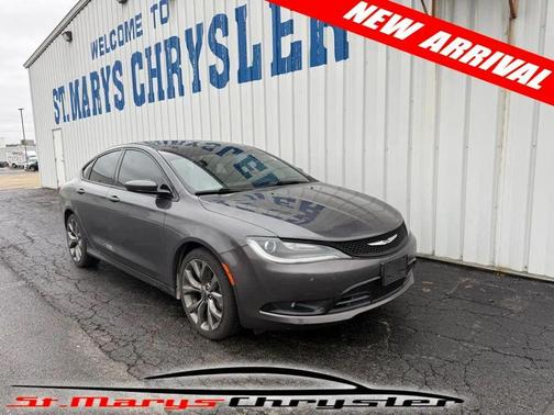 2016 Chrysler 200 S