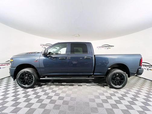 2026 RAM 2500 Tradesman Crew Cab 4x4 6'4' Box