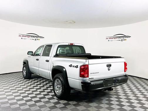 2005 Dodge Dakota SLT Quad Cab