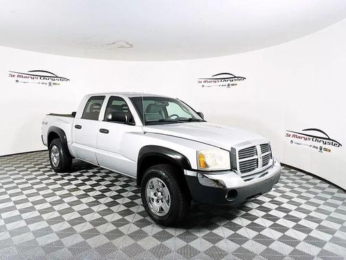 2005 Dodge Dakota SLT Quad Cab