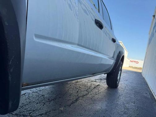 2005 Dodge Dakota SLT Quad Cab