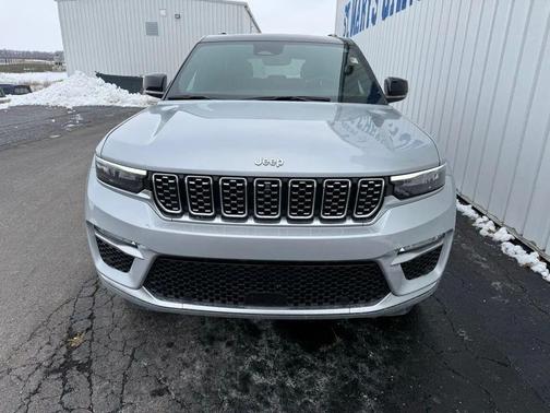 2024 Jeep Grand Cherokee Summit