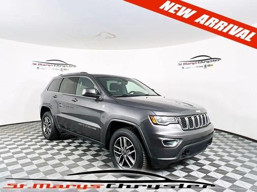 2020 Jeep Grand Cherokee Laredo