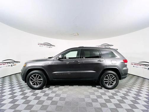 2020 Jeep Grand Cherokee Laredo