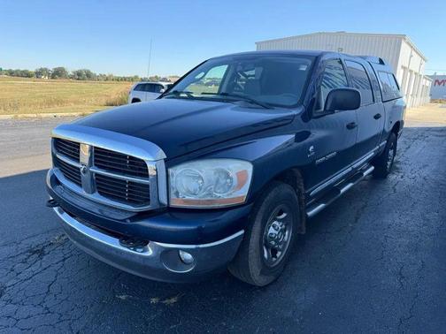 2006 Dodge Ram 2500 SLT Mega Cab