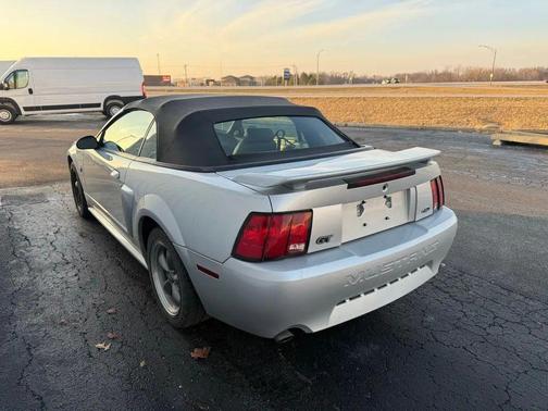 2004 Ford Mustang GT