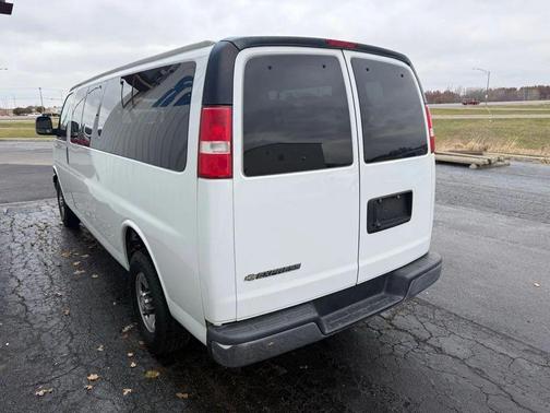 2019 Chevrolet Express 3500 LT